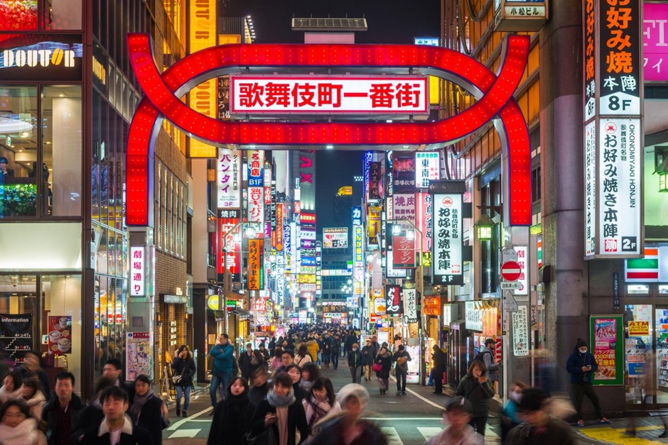 歌舞伎町の街並み